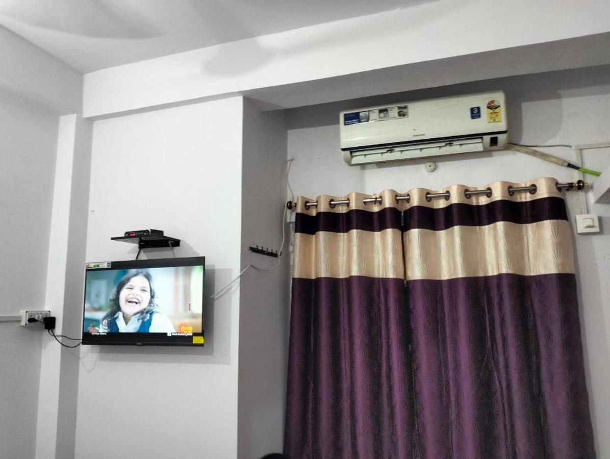 Darbar Homestay Gaya Buitenkant foto